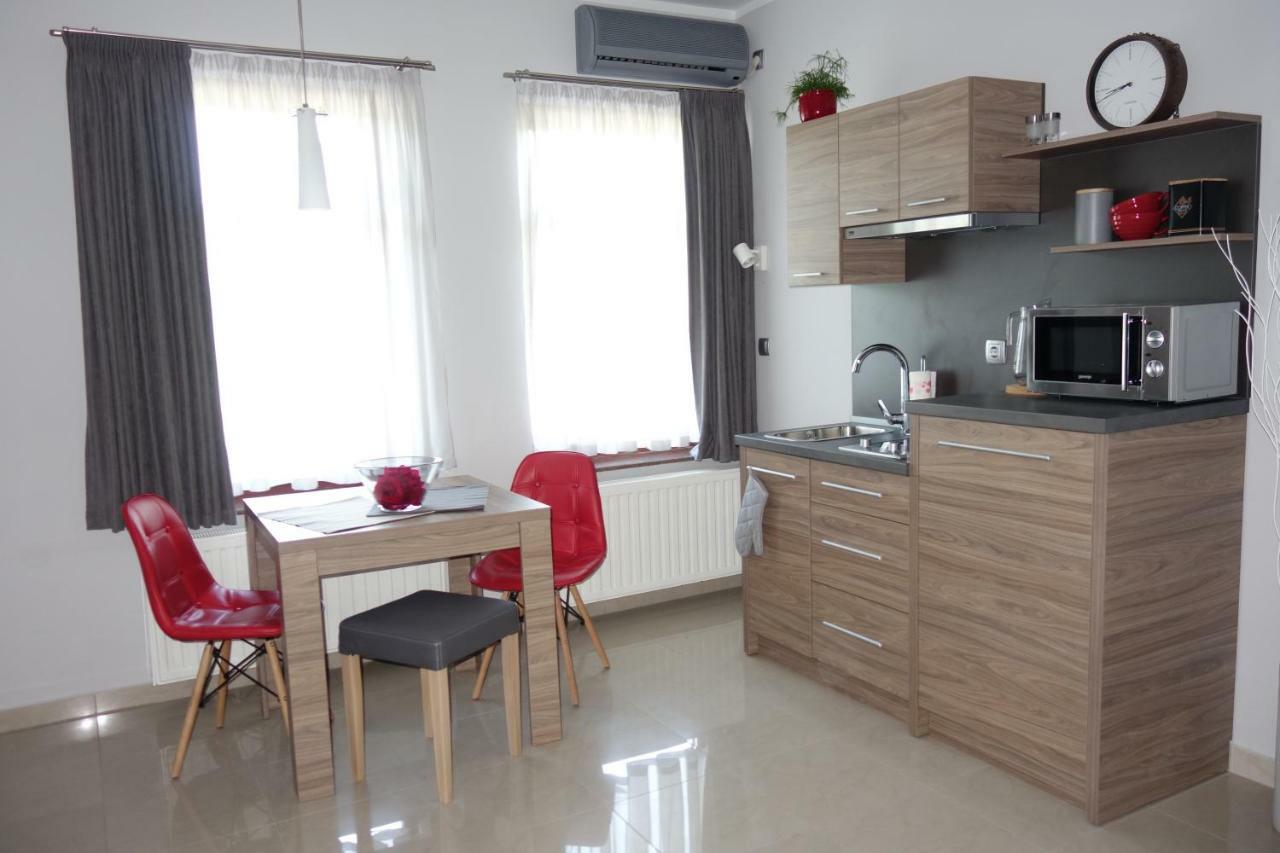 Studio apartmani Vinica Esterno foto